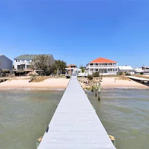 Apartment Bay Breeze Seashell, Willoughby Beach